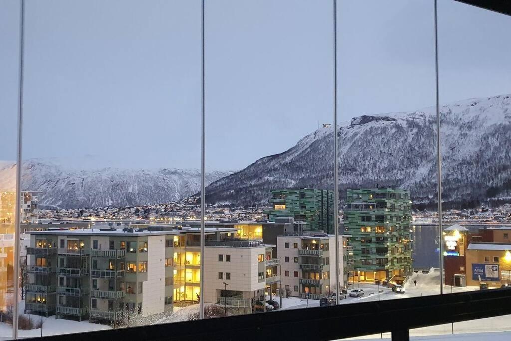 New Magnificent View Apartment Near The Centre Tromsø Zewnętrze zdjęcie