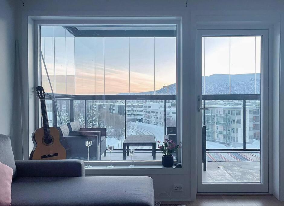 New Magnificent View Apartment Near The Centre Tromsø Zewnętrze zdjęcie