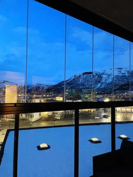 New Magnificent View Apartment Near The Centre Tromsø Zewnętrze zdjęcie