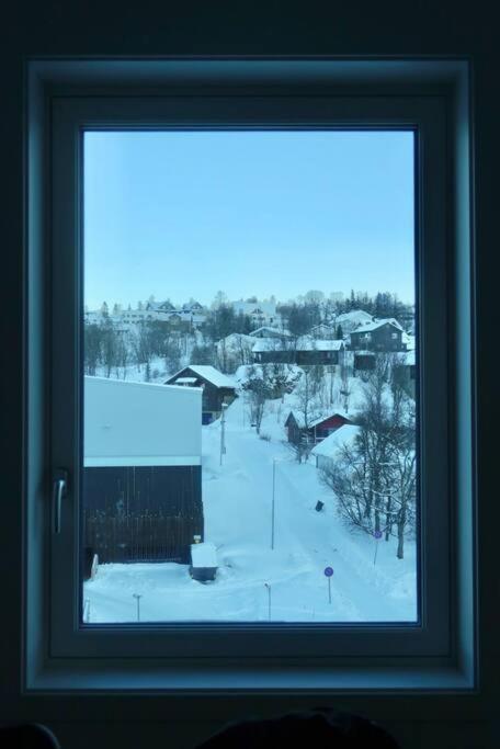 New Magnificent View Apartment Near The Centre Tromsø Zewnętrze zdjęcie