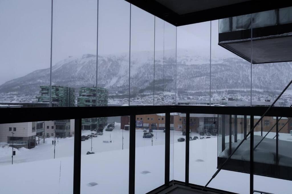 New Magnificent View Apartment Near The Centre Tromsø Zewnętrze zdjęcie