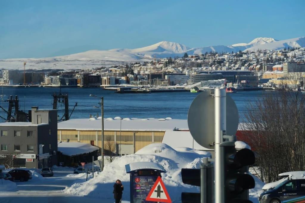 New Magnificent View Apartment Near The Centre Tromsø Zewnętrze zdjęcie